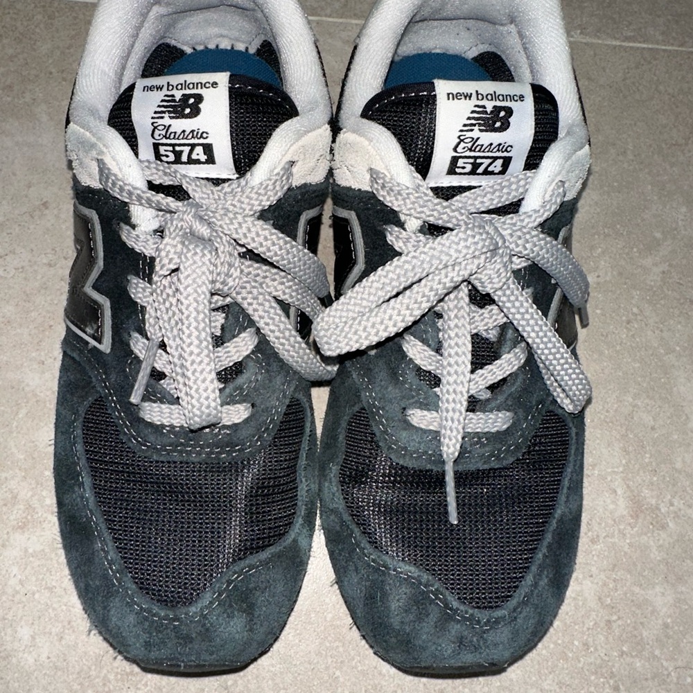 New Balance 574 Classic Sneakers Black with NB white